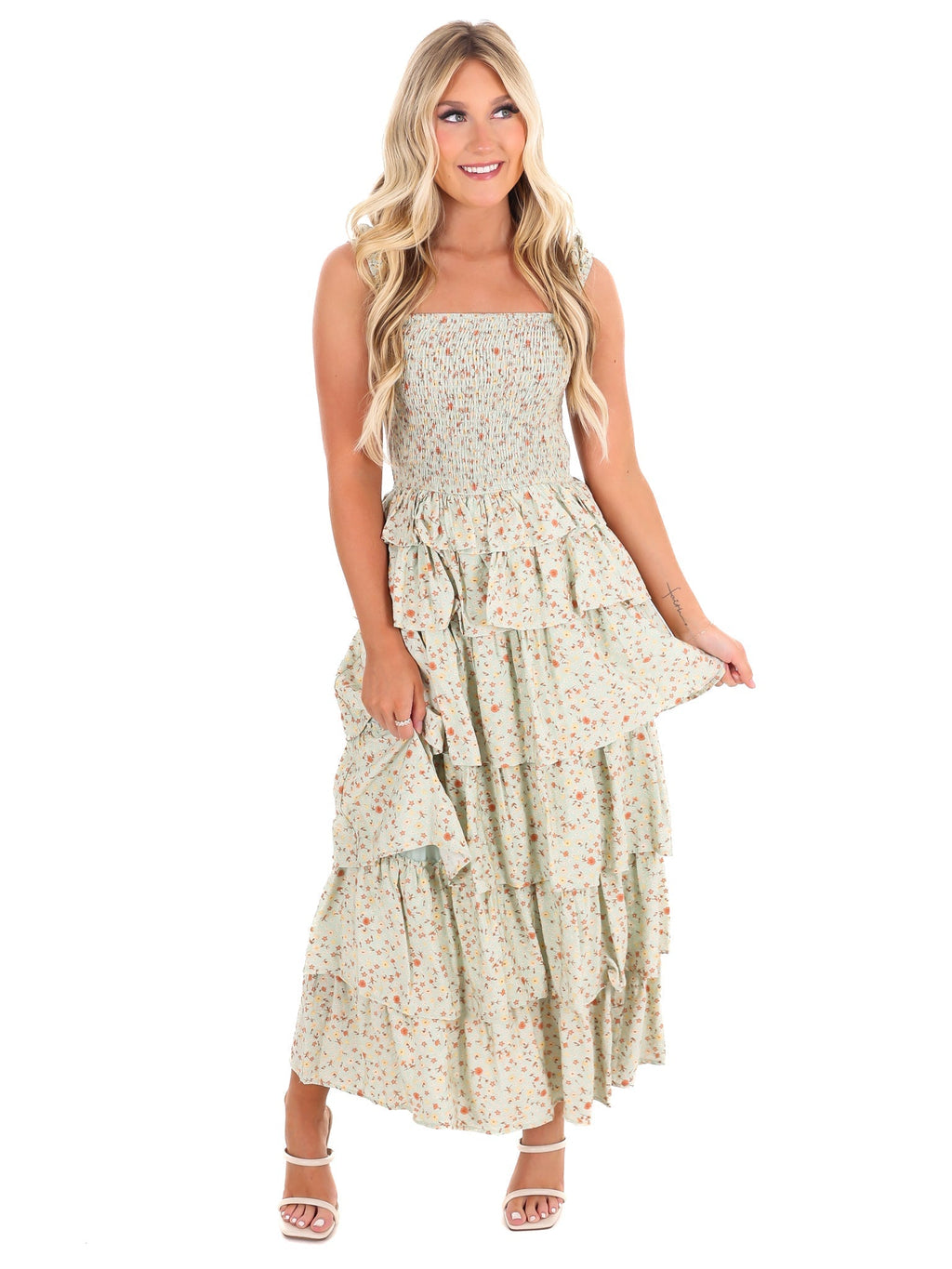Bed of Roses Floral Tiered Midi Dress