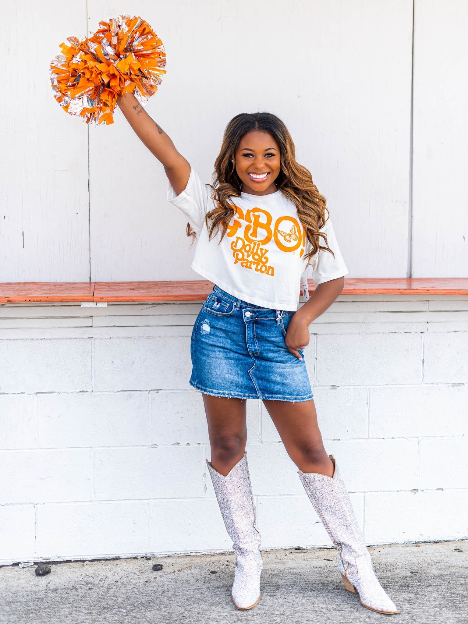 Dolly Parton GBO Butterfly Cropped Tee